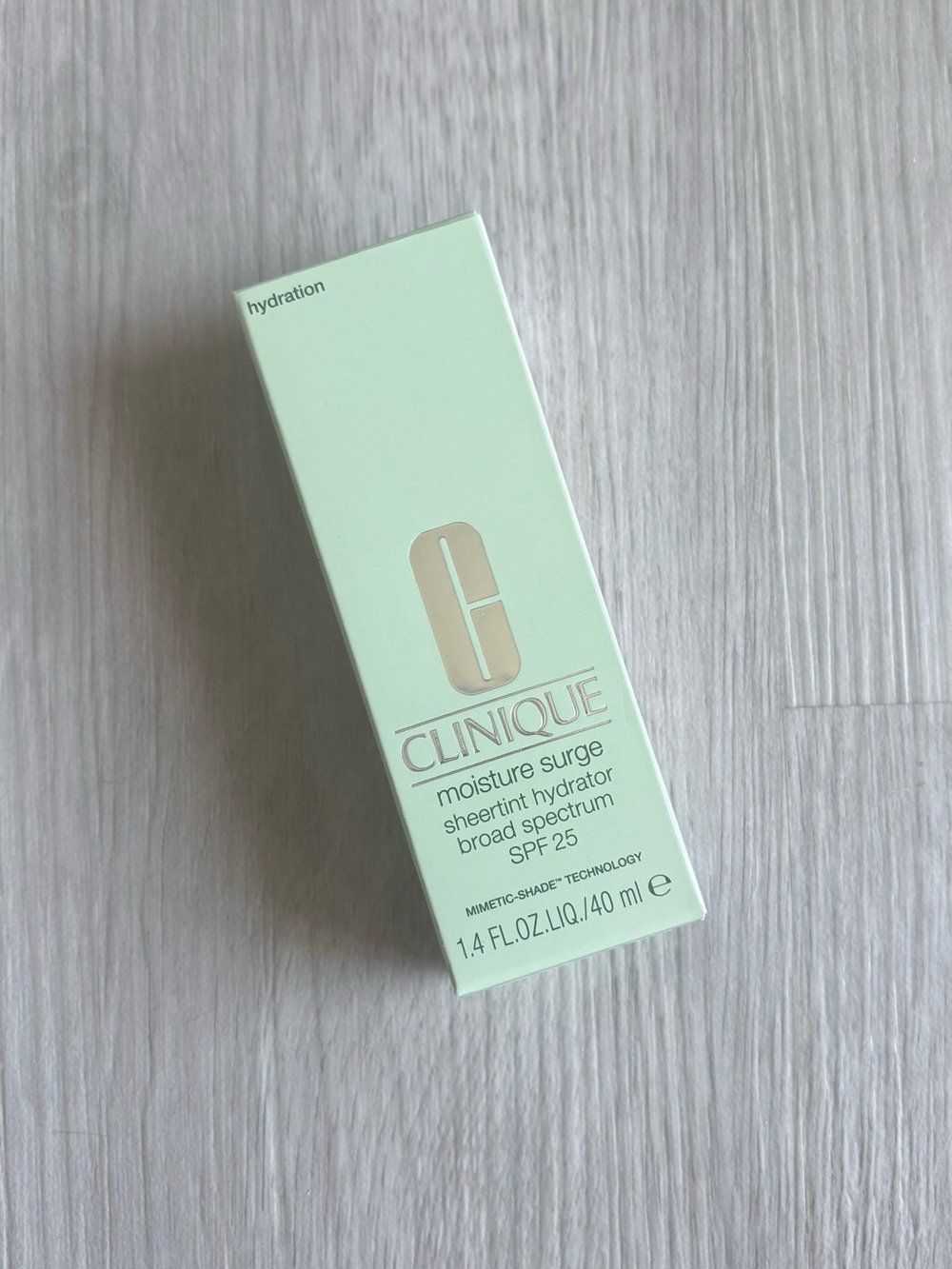 Clinique Moisture Surge Sheertint Hydrator